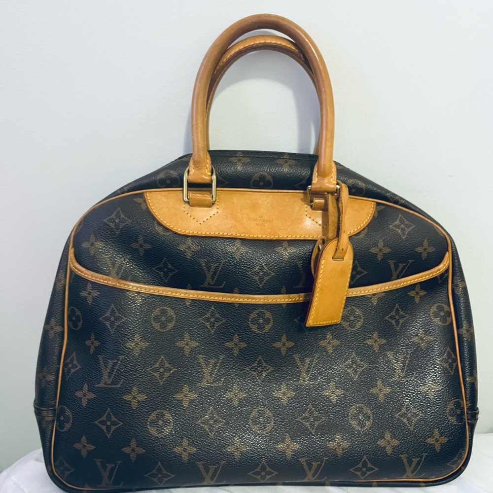 Louis Vuitton Deuville